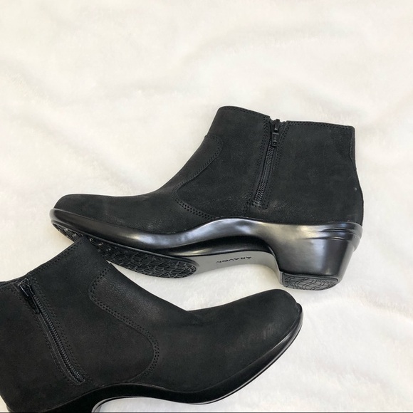 Aravon Kitt Black Leather Bootie Ankle Boot Women Size 8.5 - Picture 7 of 12
